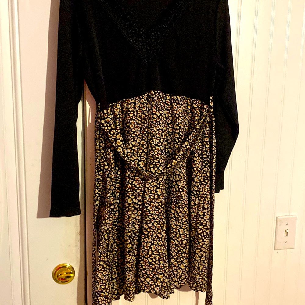 Dress with v back , very nice material
